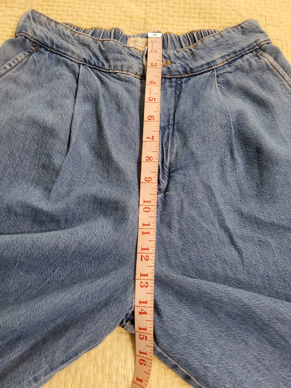 Pilcro Pleated High-Rise Wide-Leg Culotte Crop Jeans Size 27 - Picture 9 of 10